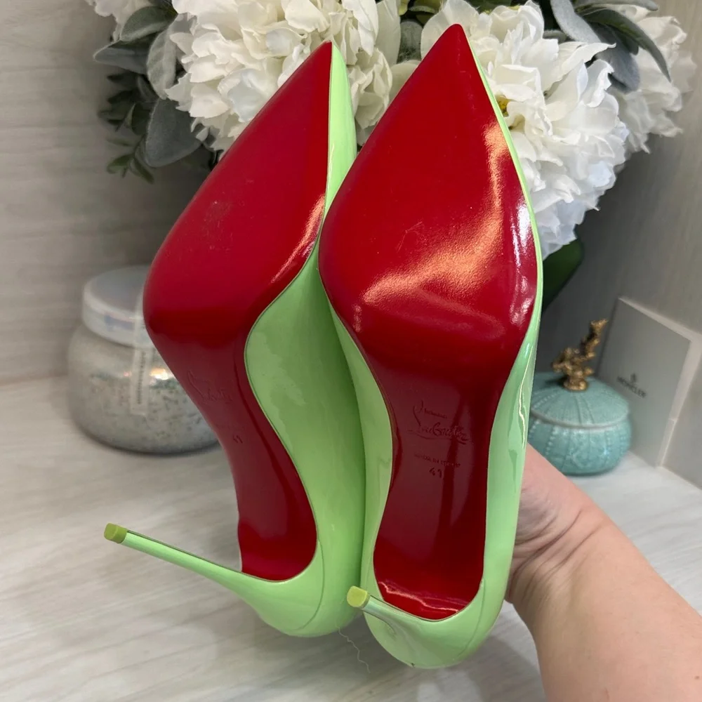 NWT Christian Louboutin Lime Green Scalloped Heels (Size 41 / US 11) - Picture 9 of 10
